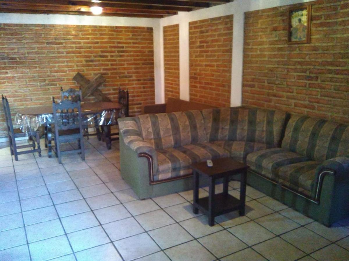 Posada De Los Reyes Mazamitla Exteriör bild